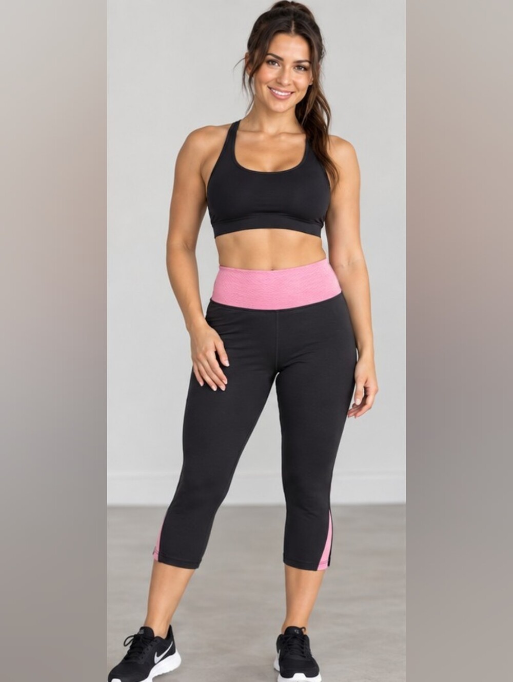 TEK GEAR | Pink & Black Cropped Athletic Pants |  size M